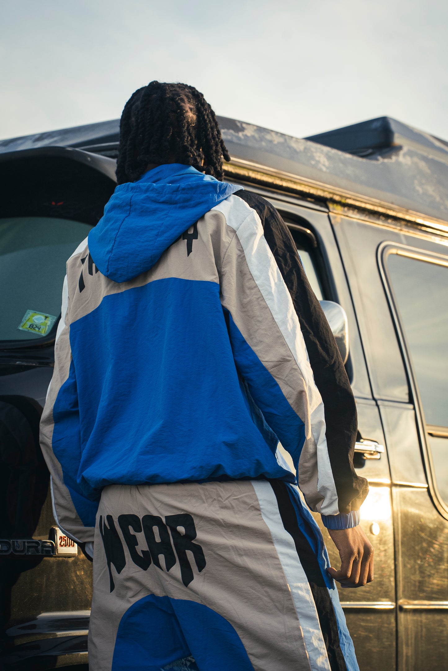 ELEVATION TRACKSUIT