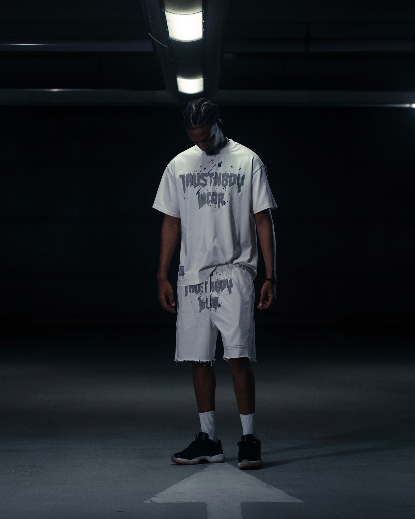 Distressed White Summer Set
